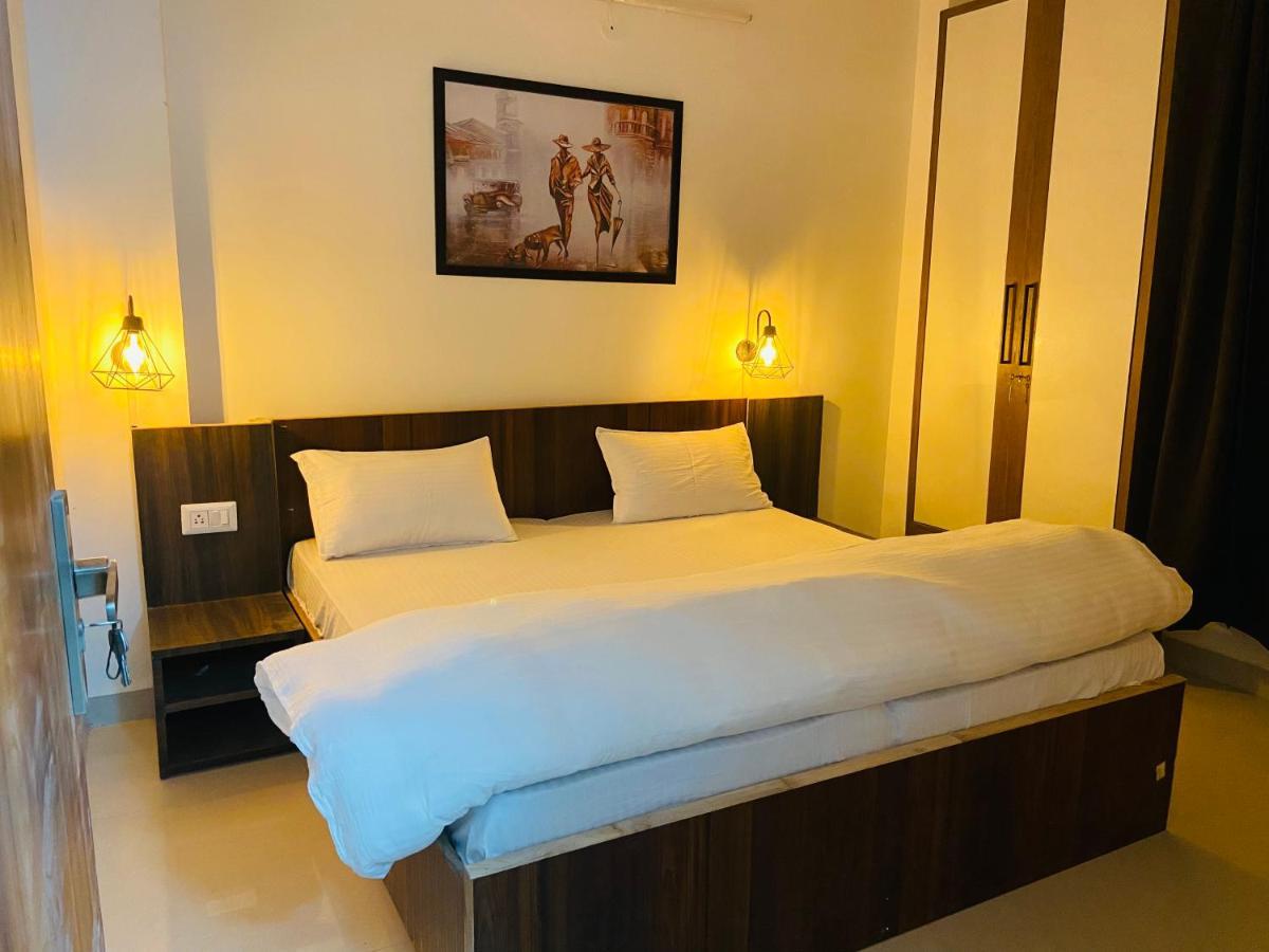 Peaceful Huts Serviced Apartment *